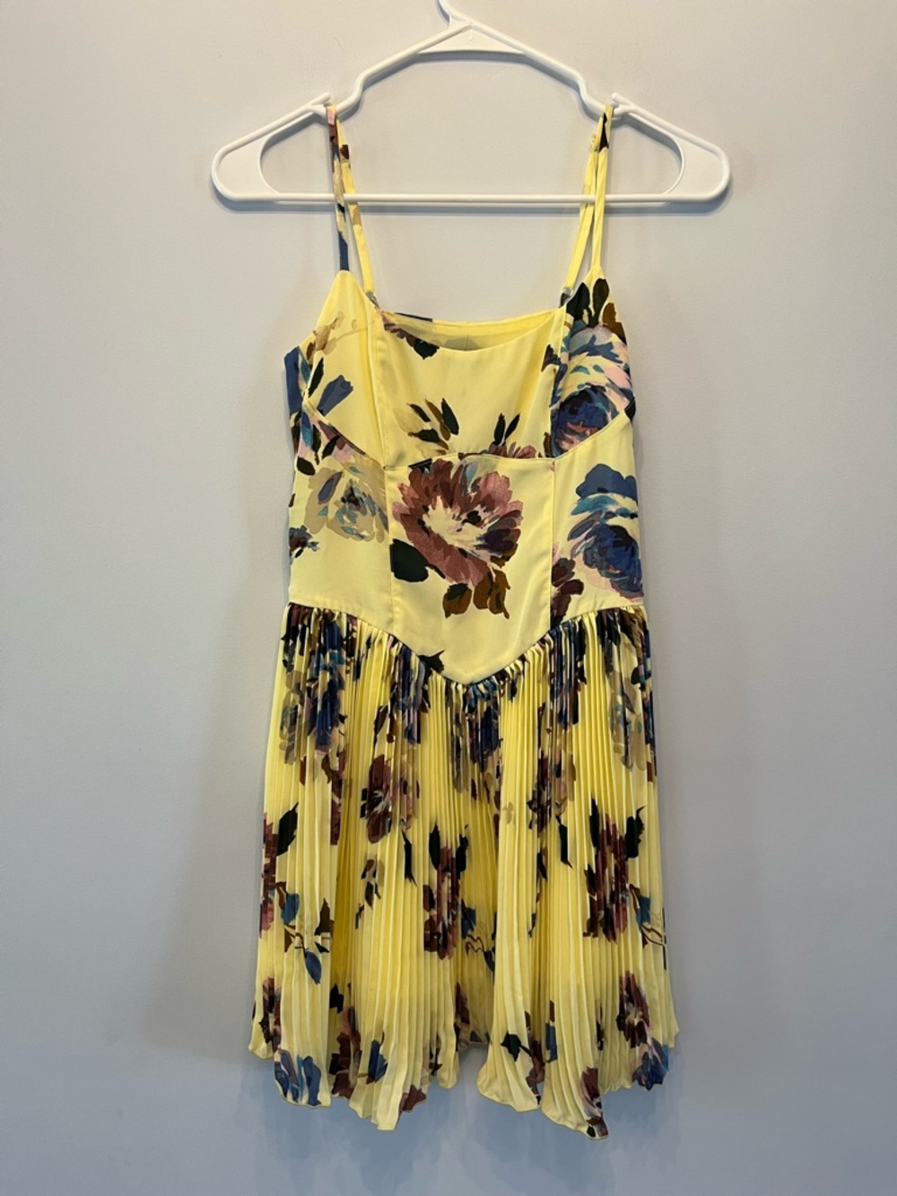 Yellow Floral Pleated Spaghetti-Strap Dress